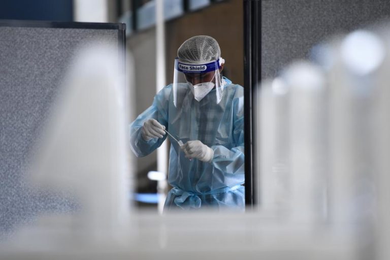 COVID-19: ESPANHA REGISTA MAIS DE 61.422 NOVOS CASOS DESDE SEXTA-FEIRA E 401 MORTES