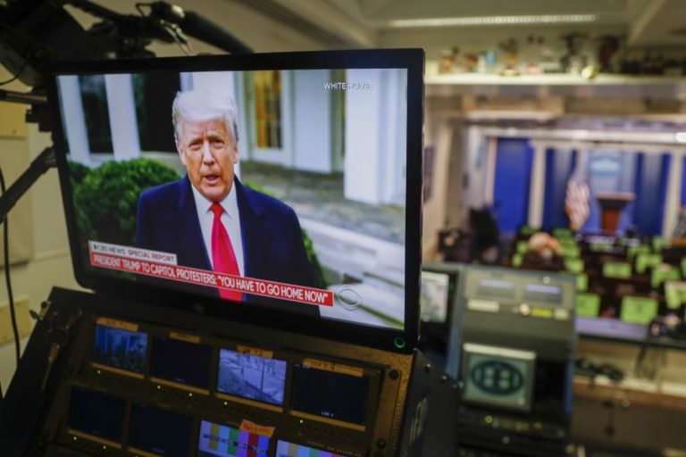 EUA/ELEIÇÕES: TRUMP DIZ QUE HAVERÁ TRANSIÇÃO ORDEIRA DO PODER