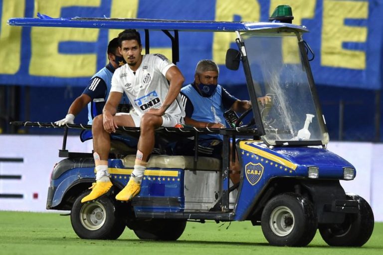 PRESIDENTE DO SANTOS CONFIRMA TRANSFERÊNCIA DE LUCAS VERÍSSIMO PARA O BENFICA