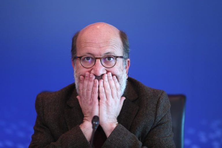 MINISTRO “ESTRANHA” QUE GALP E SINDICATOS NÃO DISCUTAM FECHO DE REFINARIA EM MATOSINHOS