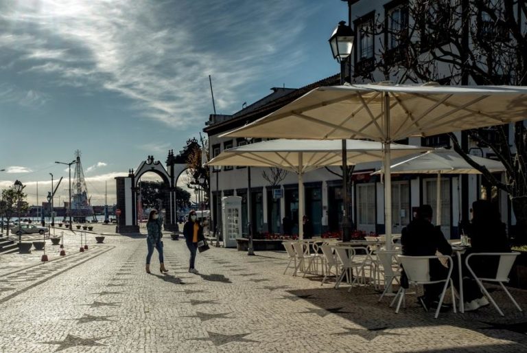 COVID-19: SÃO MIGUEL COM RECOLHER OBRIGATÓRIO ÀS 20:00 DURANTE A SEMANA