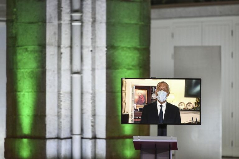 PR PARTICIPOU NO DEBATE POR VIDEOCONFERÊNCIA PORQUE CHEFE DE SEGURANÇA ESTÁ INFETADO