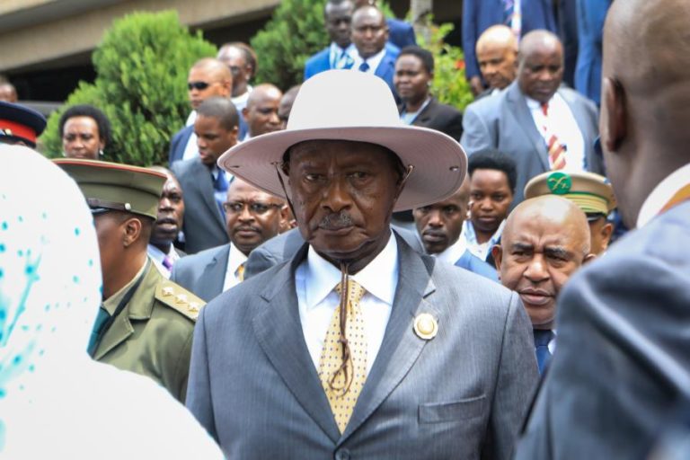PRESIDENTE UGANDÊS MUSEVENI REELEITO PARA SEXTO MANDATO COM 58,64% DOS VOTOS