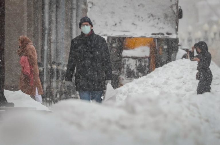 COVID-19: RÚSSIA REGISTA MAIOR RECUO DEMOGRÁFICO DESDE 2005