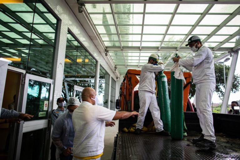 COVID-19: SINDICATO DOS MÉDICOS DO AMAZONAS PEDE AJUDA A PROFISSIONAIS DE PORTUGAL