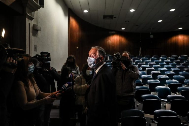 PRESIDENCIAIS: É IMPORTANTE QUE PGR E PARLAMENTO QUEIRAM APURAR VIGILÂNCIA A JORNALISTAS — MARCELO