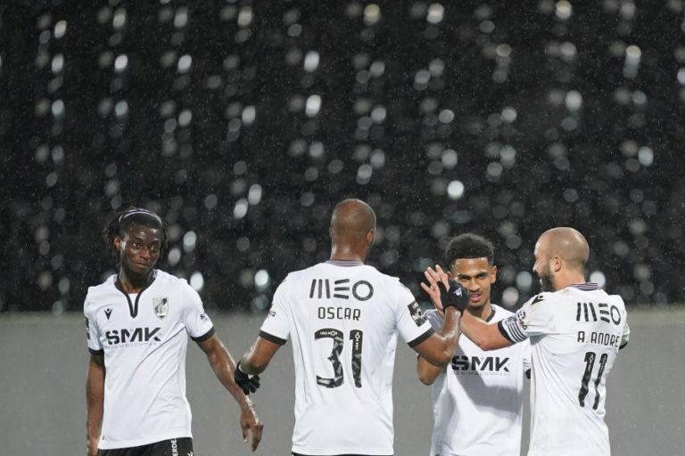 VITÓRIA DE GUIMARÃES VENCE NACIONAL E APROXIMA-SE DO QUINTO LUGAR DA I LIGA