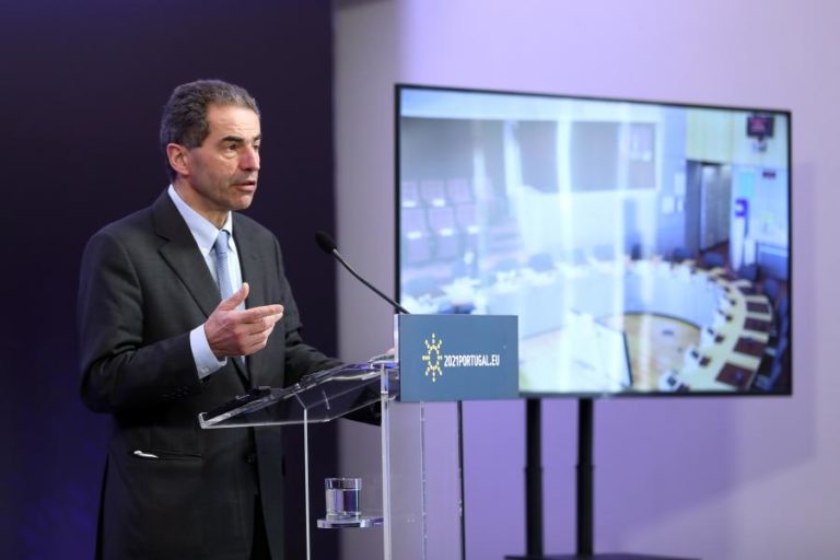 UE/PRESIDÊNCIA: ERASMUS + SERÁ ABERTO AO ENSINO PROFISSIONAL – MINISTRO