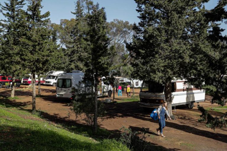 COVID-19: CAMPISTAS E AUTOCARAVANISTAS ESCOLHEM ALGARVE PARA CONFINAMENTO PELA SEGURANÇA