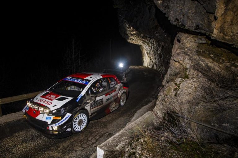 SÉBASTIEN OGIER TERMINA TERCEIRO DIA DO RALI DE MONTE CARLO NA LIDERANÇA