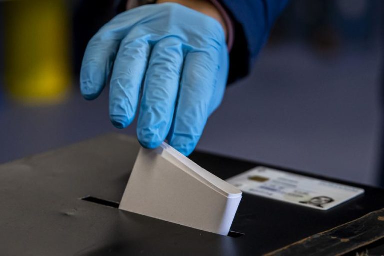 PSD PROPÕE OPÇÃO DE VOTO POR VIA POSTAL PARA EMIGRANTES NAS PRESIDENCIAIS E EUROPEIAS