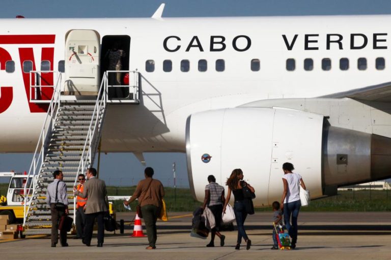 Covid-19: Aeroportos de Cabo Verde perderam quase dois milhões de passageiros em 2020