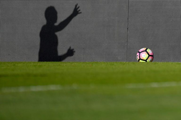 Governo aprova centralização de direitos televisivos do futebol a partir de 2028/29