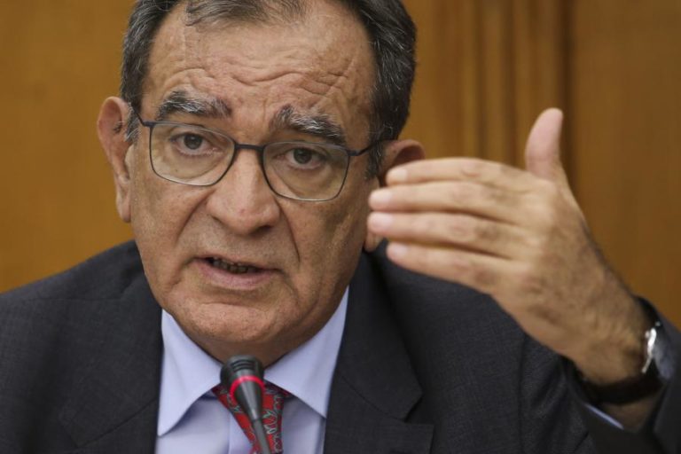 Presidente da SCML questiona uso de fundos para construir mais lares