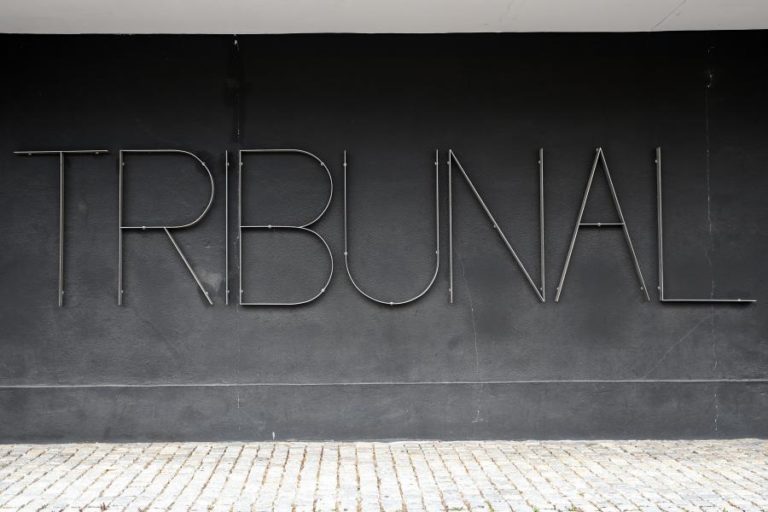 Tribunal suspende retenção de alunos de Famalicão que não frequentaram Cidadania