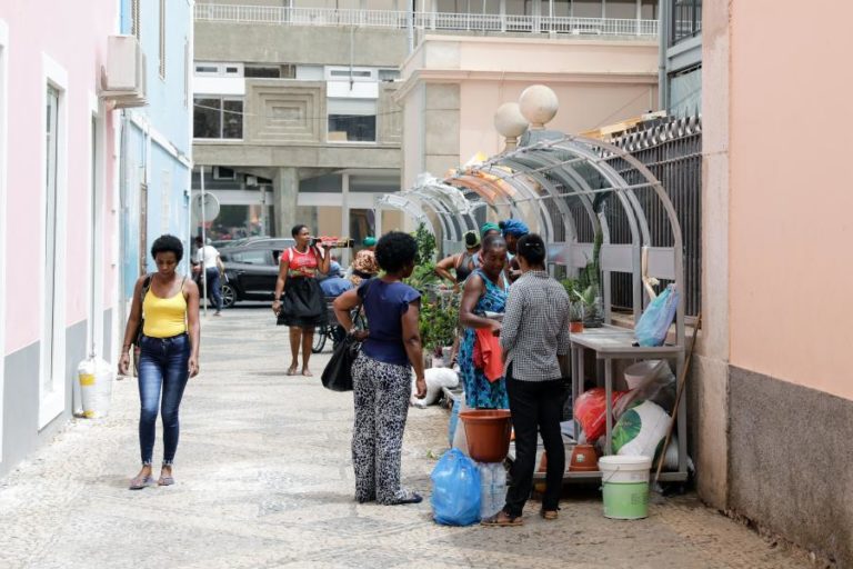 Apoios da segurança social cabo-verdiana até outubro ultrapassaram os 10 MEuro