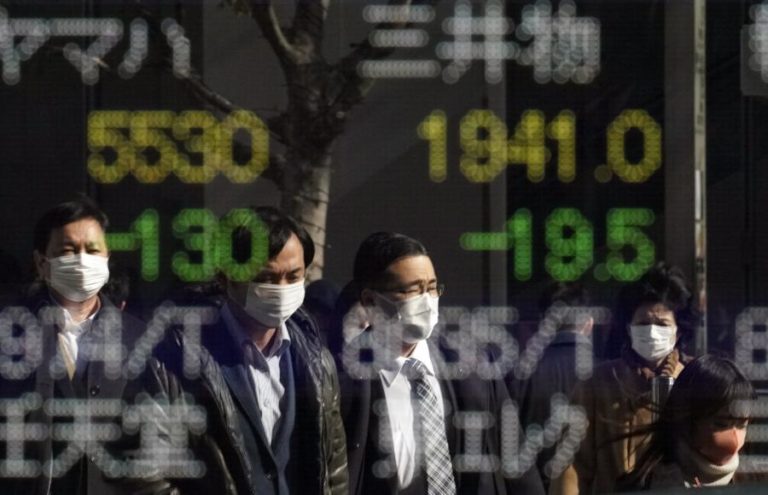 Bolsa de Tóquio abre a perder 2,19%