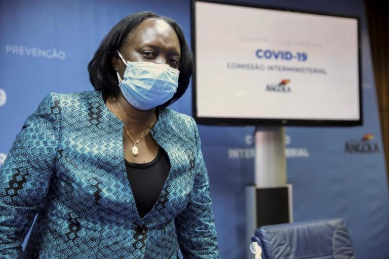 Covid-19: UNITA quer ouvir ministra da Saúde no parlamento sobre a pandemia