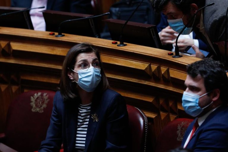 Ana Catarina Mendes (PS) recebeu “com alguma surpresa” ideia da ‘geringonça’ em 2015