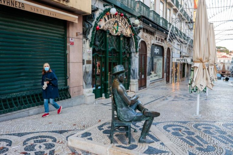 Covid-19: Portugal deixa de estar entre regiões da UE de risco elevado após baixar infeções