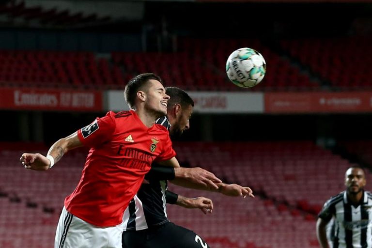 Conselho de Disciplina mantém amarelo a Weigl, que falha jogo do Benfica em Faro