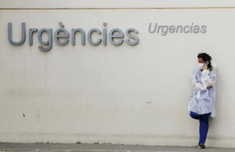 Covid-19: Espanha regista 20.849 novos casos e 535 mortes durante fim de semana