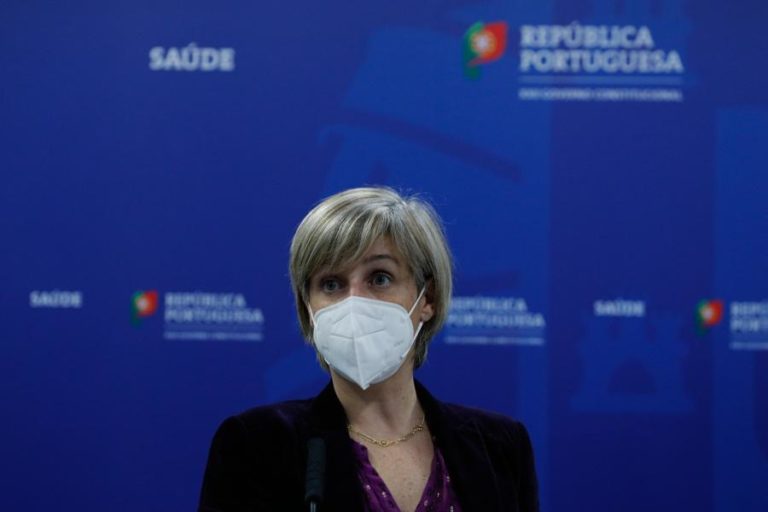 Covid-19: CDS questiona ministra sobre perdas de 600 vacinas no Tâmega e Sousa