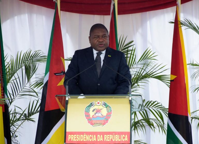 PR moçambicano promete concluir expansão de serviços bancários pelos distritos este ano