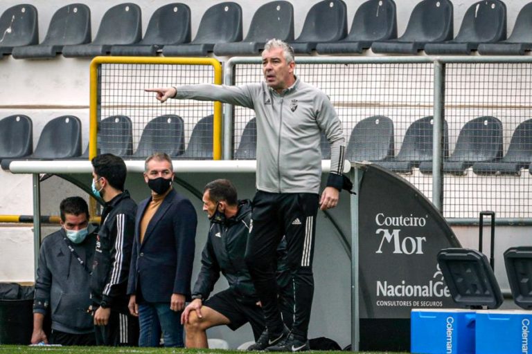 Farense vai a Guimarães “ainda mais confiante” depois da primeira vitória fora