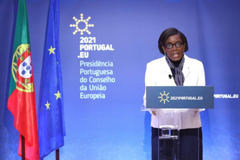 UE/Presidência: Portugal quer ‘fechar’ acordo para combater abuso sexual infantil ‘online’