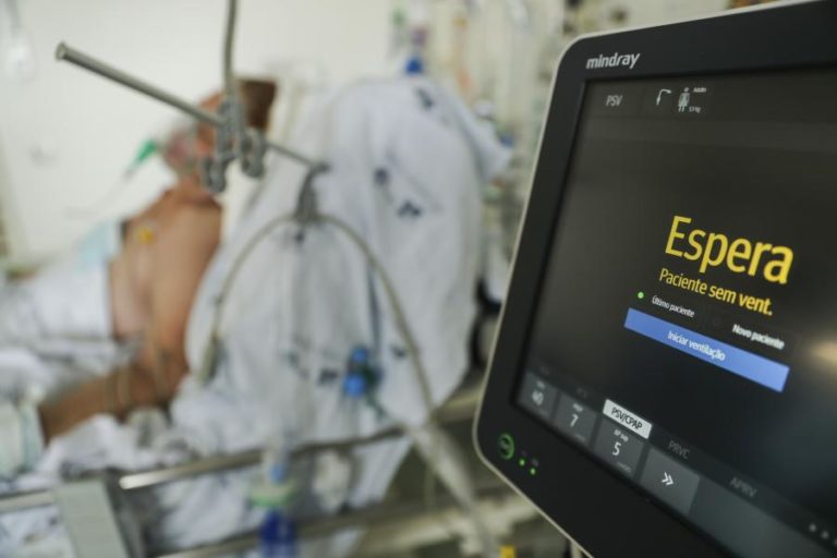 Covid-19: Taxa de ocupação de 75% nos cuidados intensivos dos hospitais do Centro