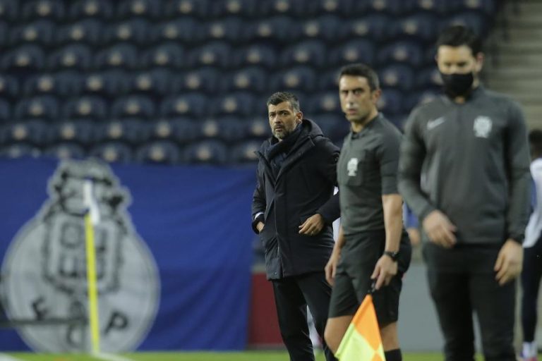 Sérgio Conceição lança Otávio no ‘onze’ e Rúben Amorim não mexe no Sporting