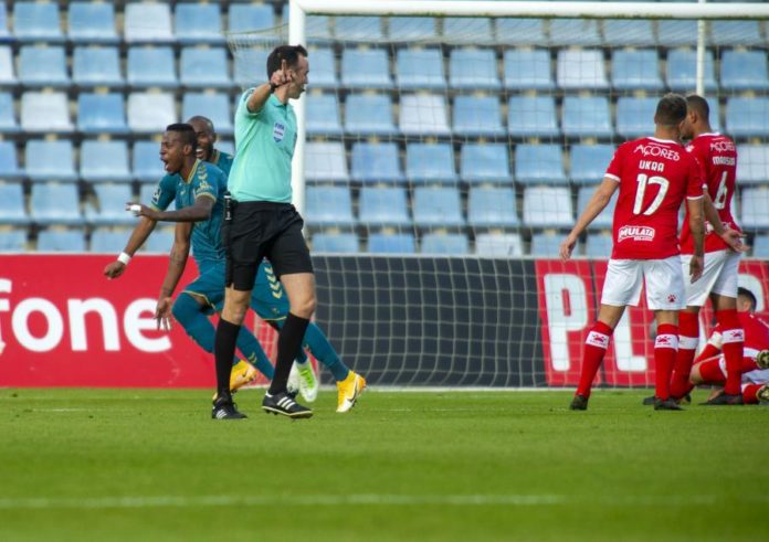 30676772.jpg