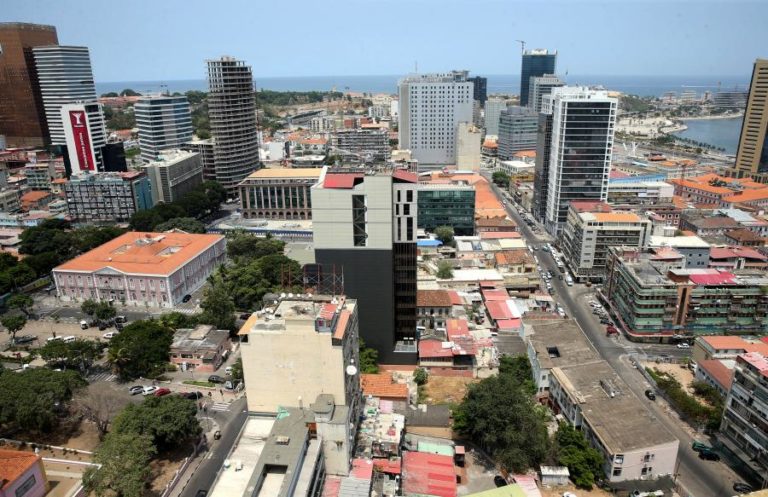 Covid-19: Angola regista mais 55 infeções, um óbito e 17 doentes recuperados