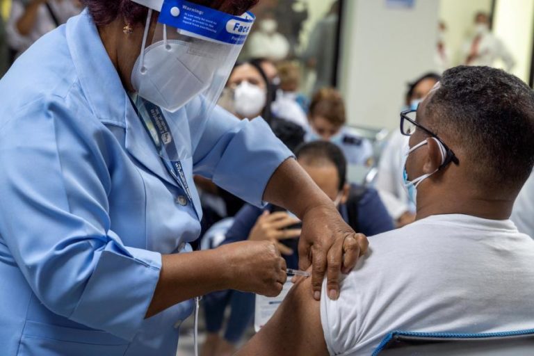 Covid-19: Pandemia provocou mais de 2,46 milhões de mortos no mundo