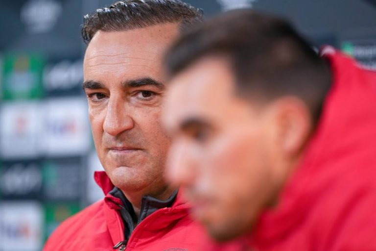 Sporting de Braga quer discutir eliminatória “até ao último segundo” – Carlos Carvalhal