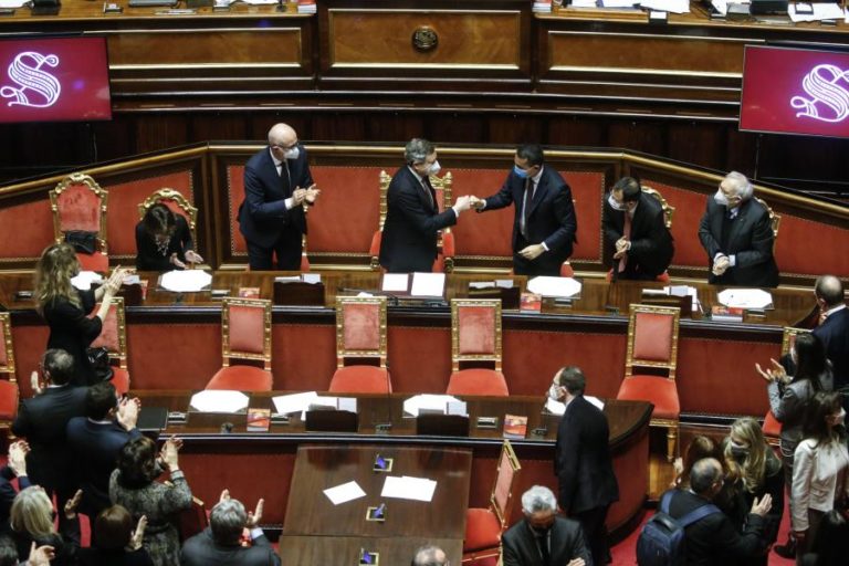 PM italiano diz que “fora da Europa há menos Itália” e exorta a reformas