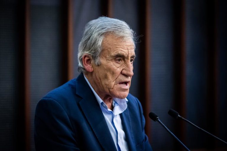 Covid-19: Jerónimo defende que confinamento tem de ser “medida excecional” e não solução