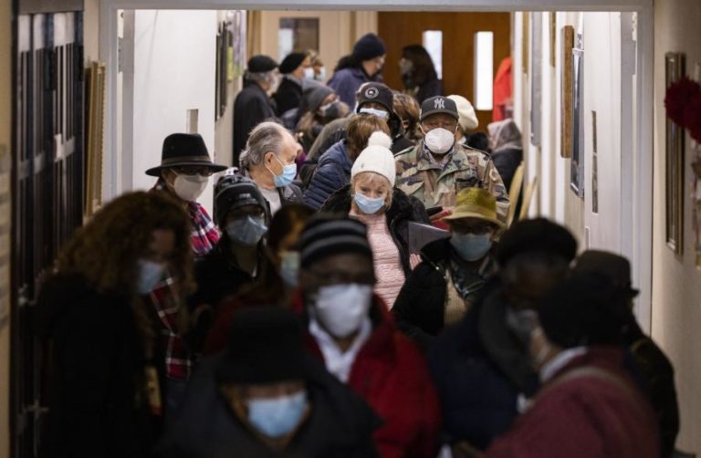 Covid-19: Estados Unidos contam 2.306 mortos e 70.691 casos em 24 horas