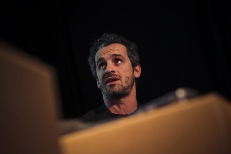 José Luís Peixoto transpôs memórias de Rui Nabeiro para o papel e criou um romance