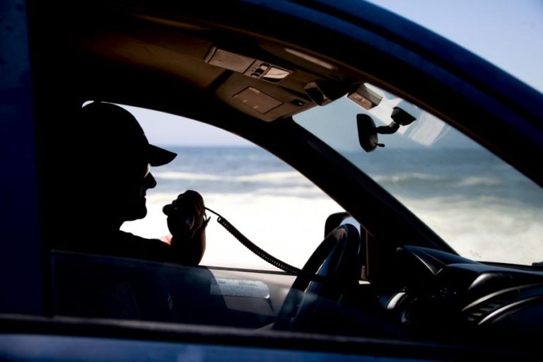 Buscas para encontrar pescador desaparecido em Sesimbra retomadas hoje pela Polícia Marítima