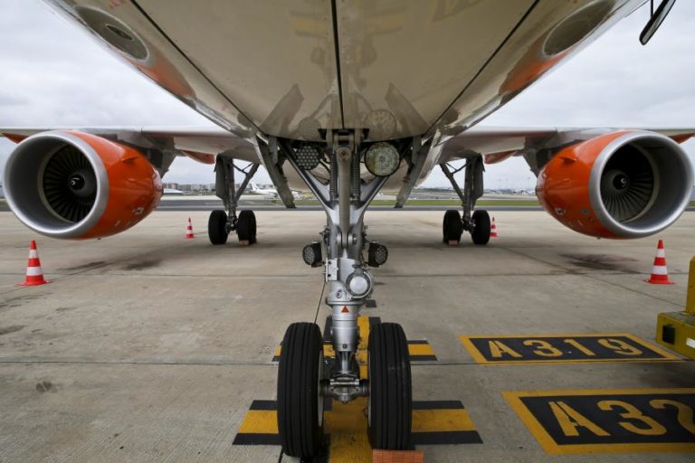 Governo envia à AR diploma que retira veto das autarquias na localização do aeroporto