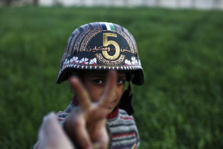 Dez anos de guerra na Síria e a paz continua distante