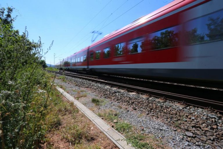 UE/Presidência: Ano Europeu da Ferrovia é lançado hoje