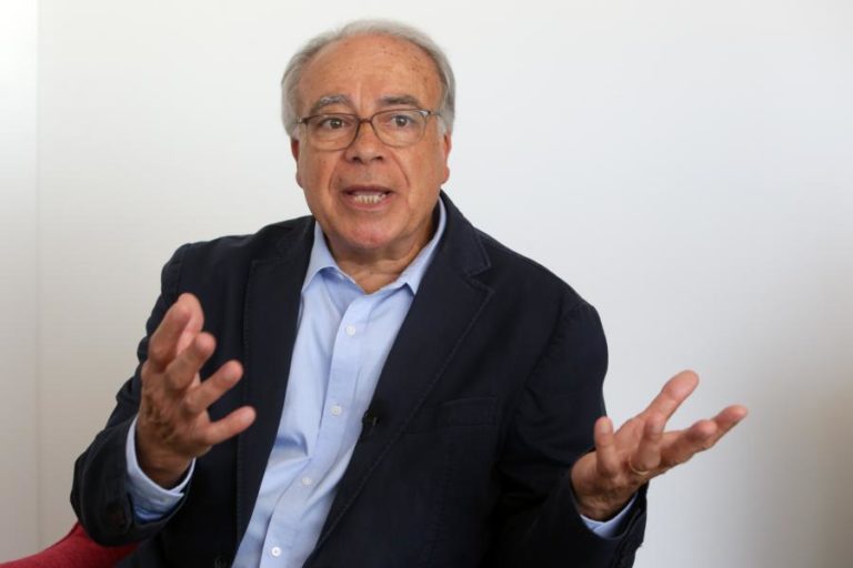 Covid-19/Um ano: País precisa de aposta na indústria e acertos no turismo – Carvalho da Silva