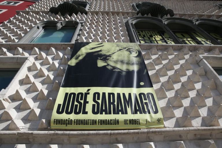 Covid-19: Atribuição do Prémio Literário José Saramago adiada para 2022