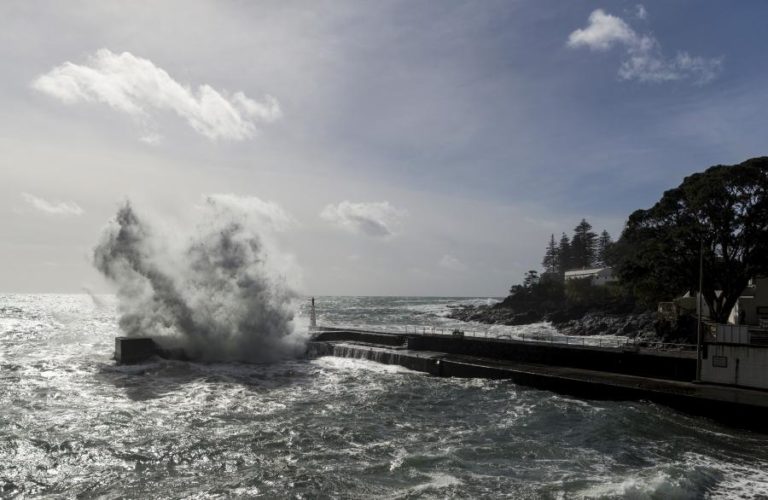 Cientistas ganham financiamento para expedição ao mar profundo dos Açores