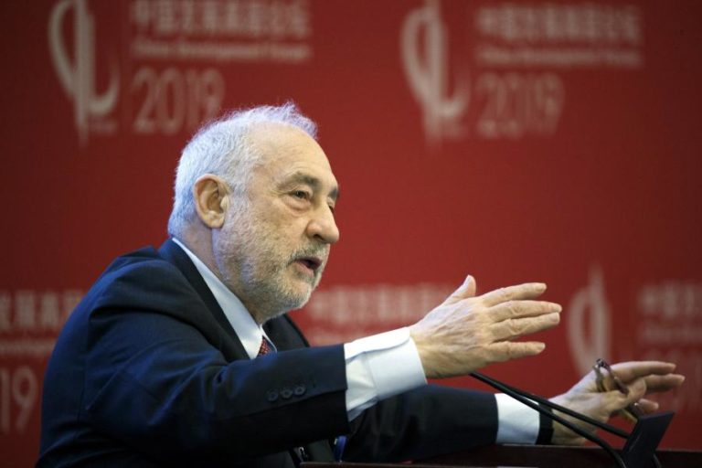Está na altura de refazer os contratos que regulam a dívida de África – Joseph Stiglitz