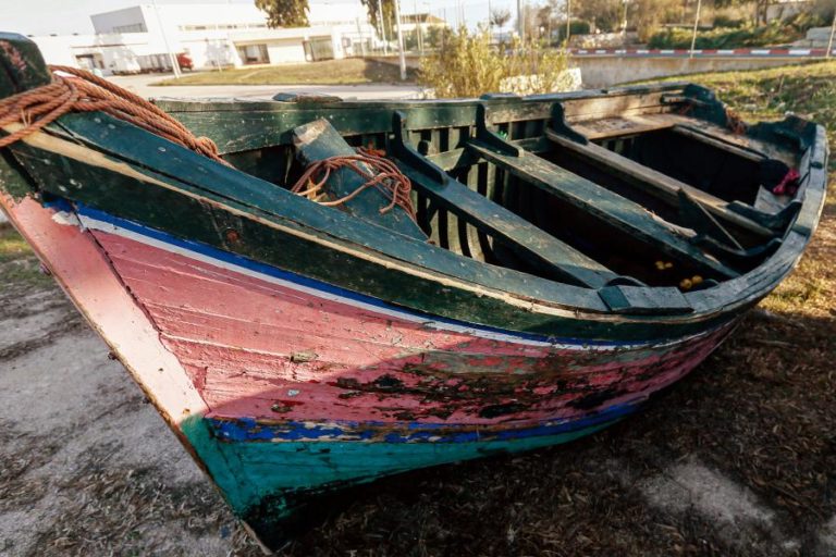 Grupo que desembarcou em praia no Algarve pode ter 16 pessoas – PSP