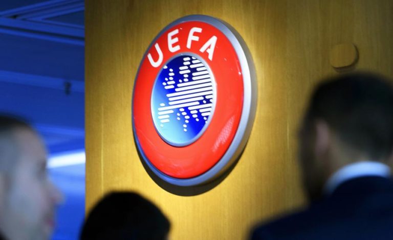 Euro2020: UEFA admite reajustar plano para ter público em todos os estádios